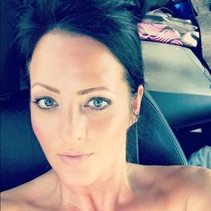 Meet your Posher, Joanna
